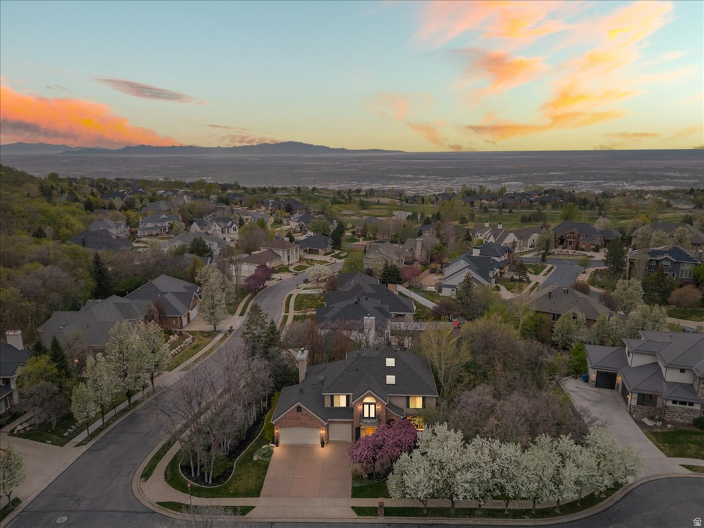 1095 E MARIWOOD CIR North Salt Lake, UT 84054