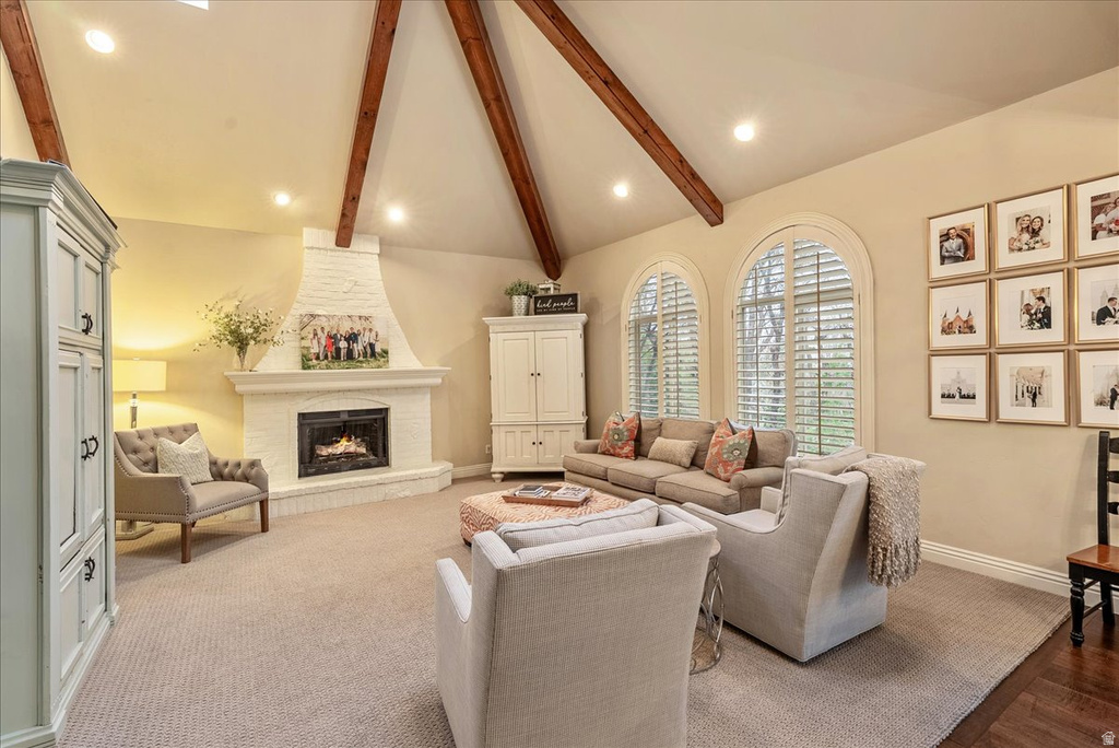 1095 E MARIWOOD CIR North Salt Lake, UT 84054