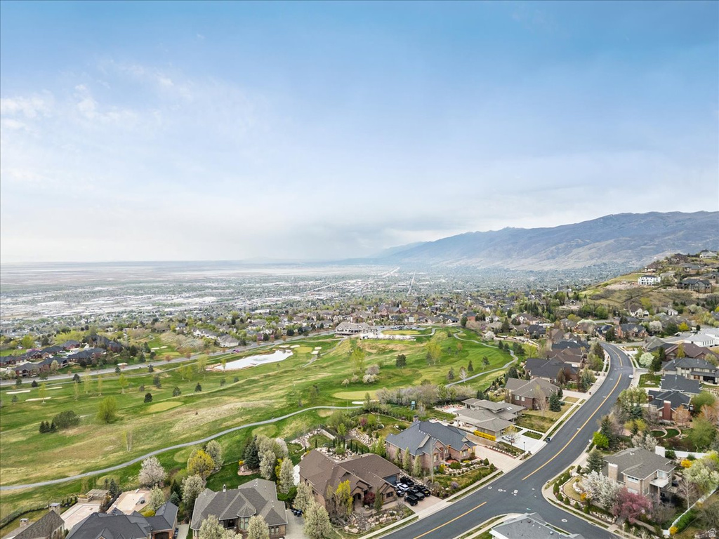 1095 E MARIWOOD CIR North Salt Lake, UT 84054