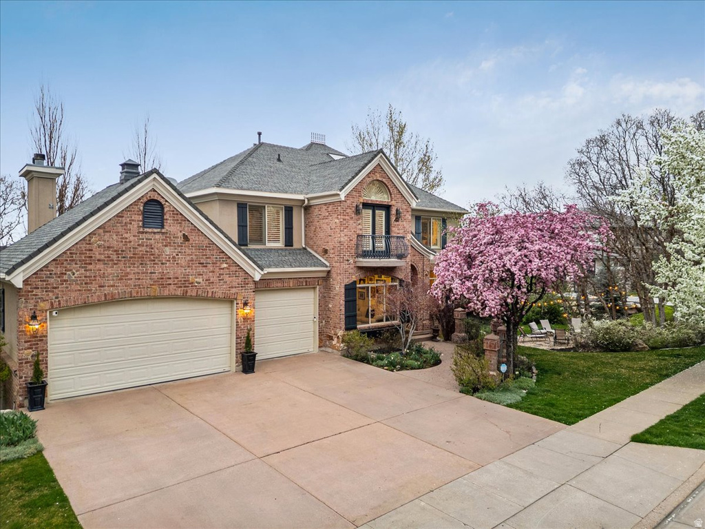 1095 E MARIWOOD CIR North Salt Lake, UT 84054