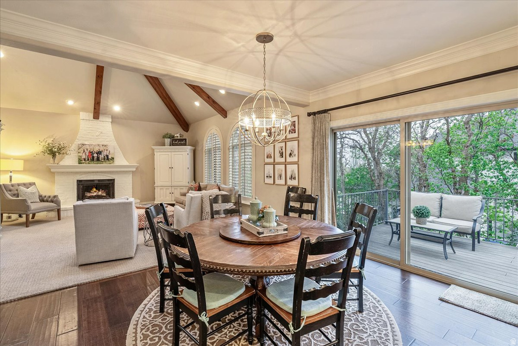 1095 E MARIWOOD CIR North Salt Lake, UT 84054