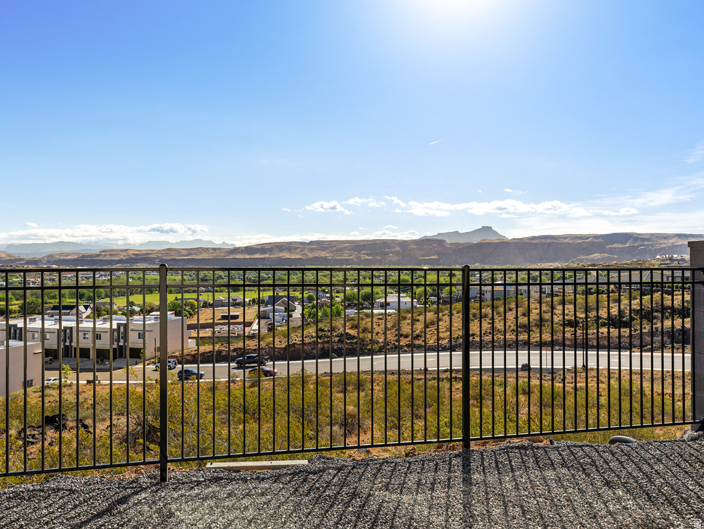 2054 W 320 S Hurricane, UT 84737