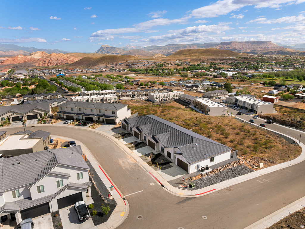 2046 W 320 S Hurricane, UT 84737