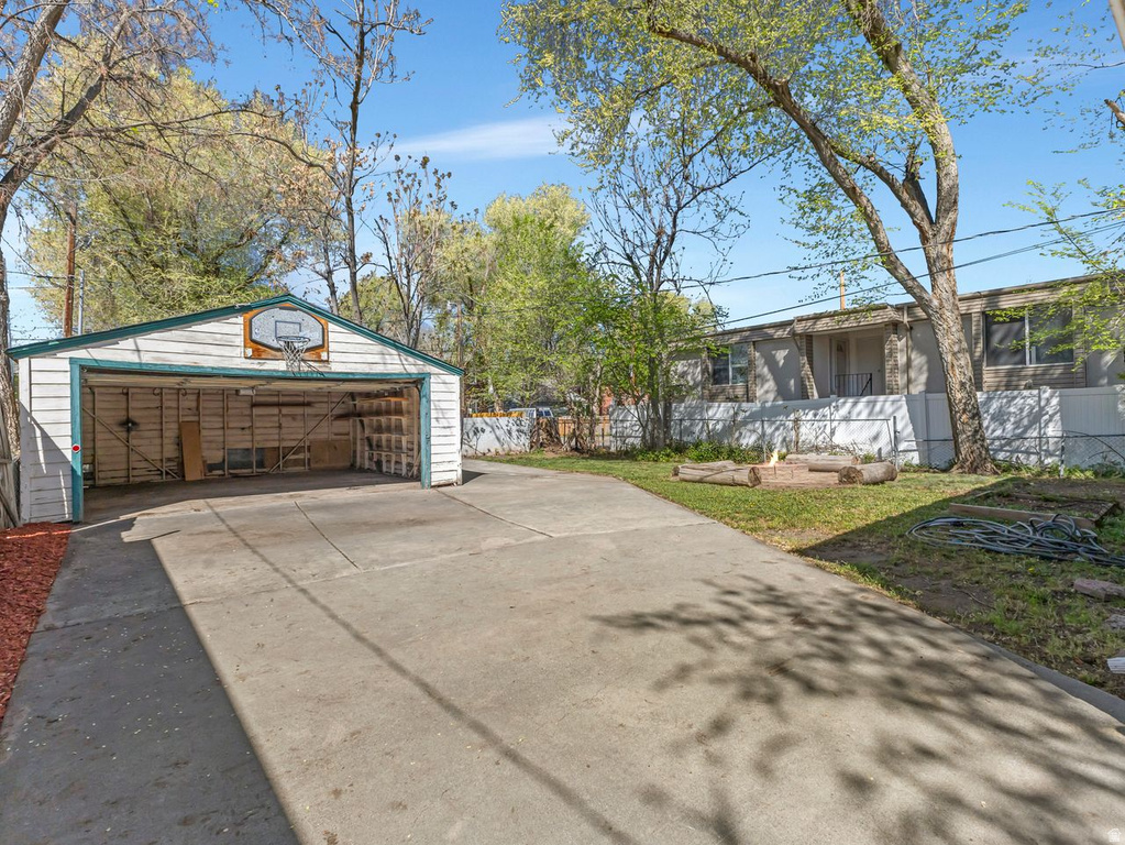 846 S PARK ST Salt Lake City, UT 84102