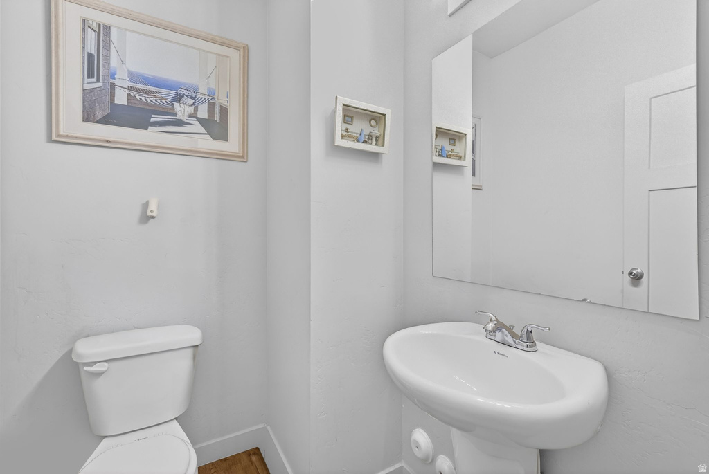 5658 W ISLAND RIDGE DR West Valley City, UT 84118