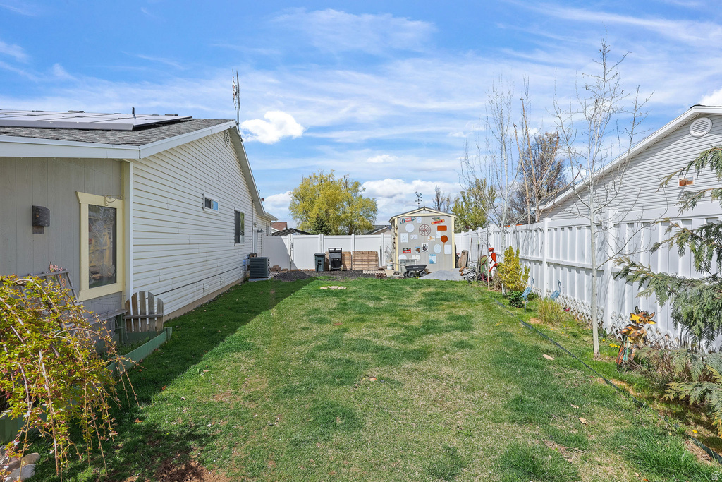 5048 S 4000 W Roy, UT 84067