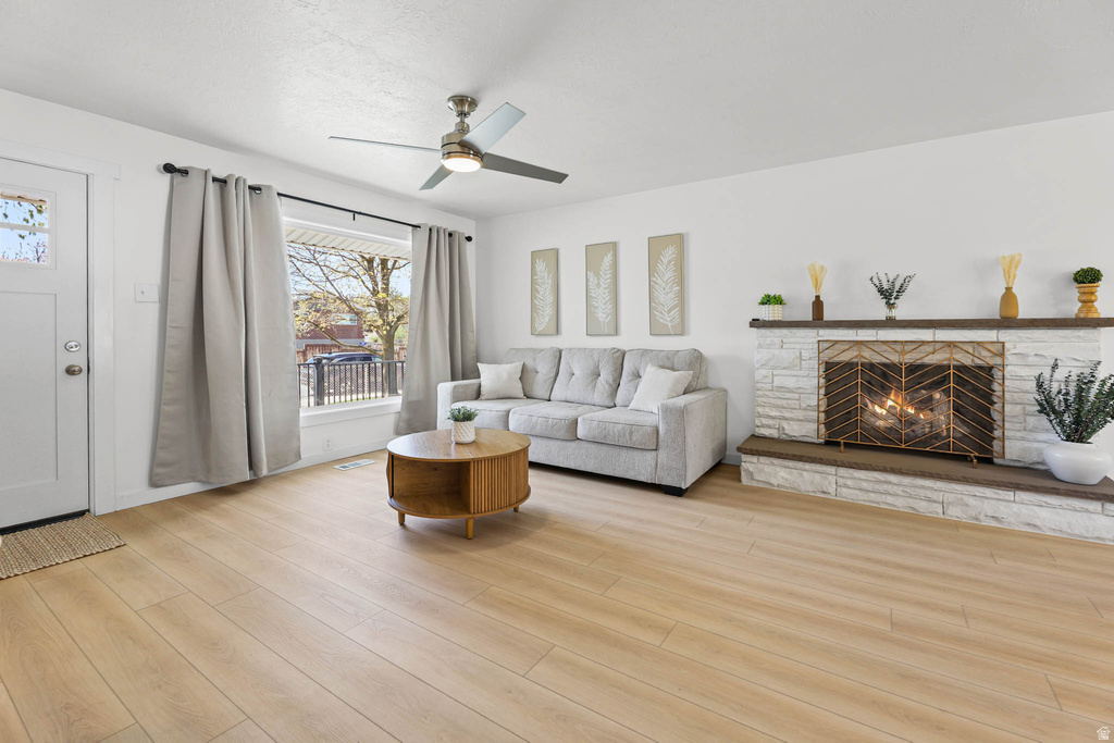 915 E GALENA DR Sandy, UT 84094