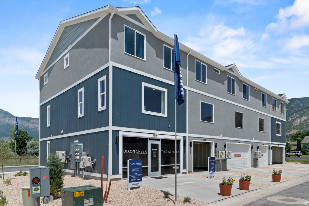 288 E 1275 N #105 Harrisville, UT 84404