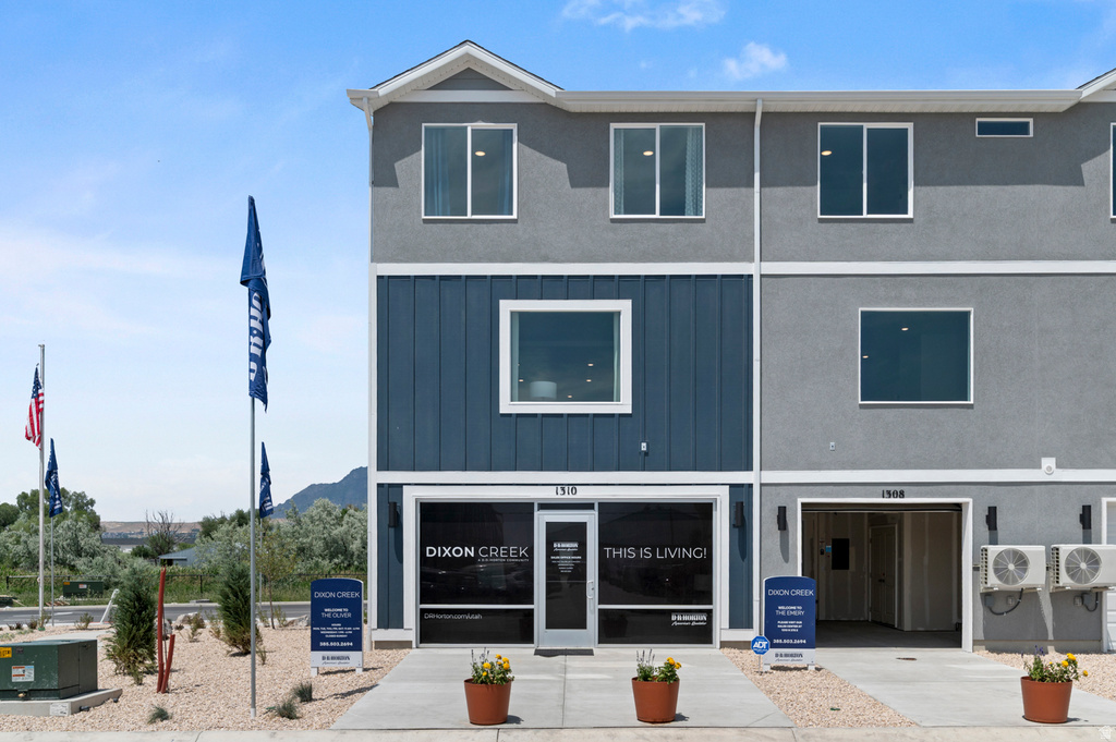 288 E 1275 N #105 Harrisville, UT 84404