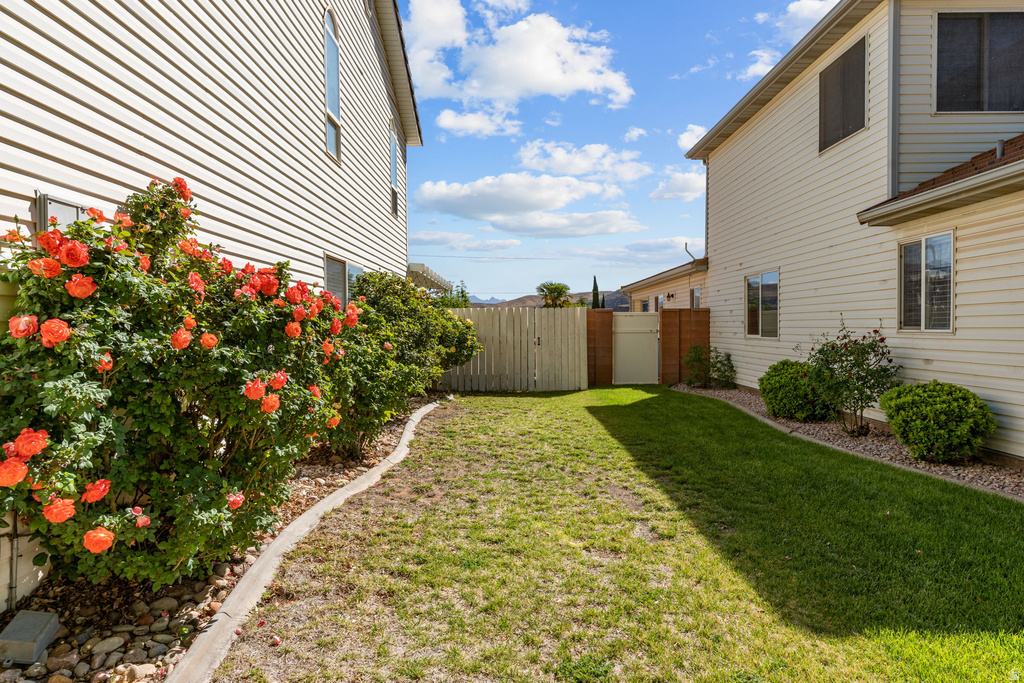 924 N 100 W Hurricane, UT 84737