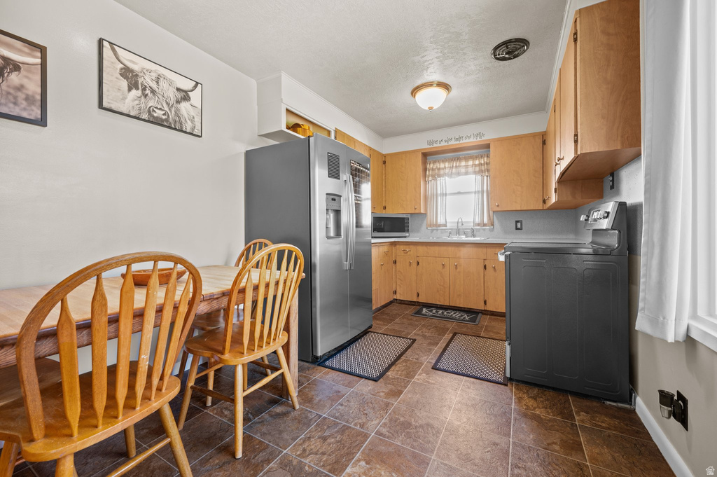 1330 E 7TH ST Ogden, UT 84404