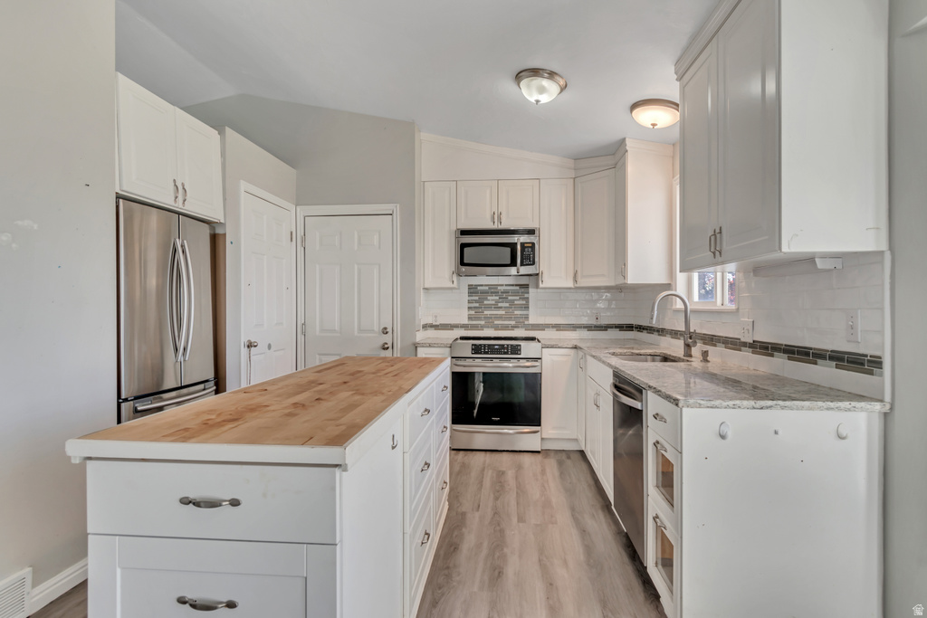 1419 W MISTY HOLLOW WAY West Jordan, UT 84084