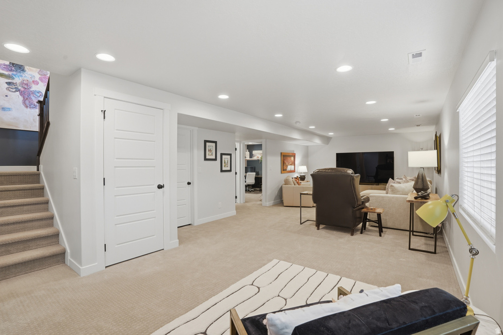 5199 W LAKE TERRACE AVE South Jordan, UT 84009