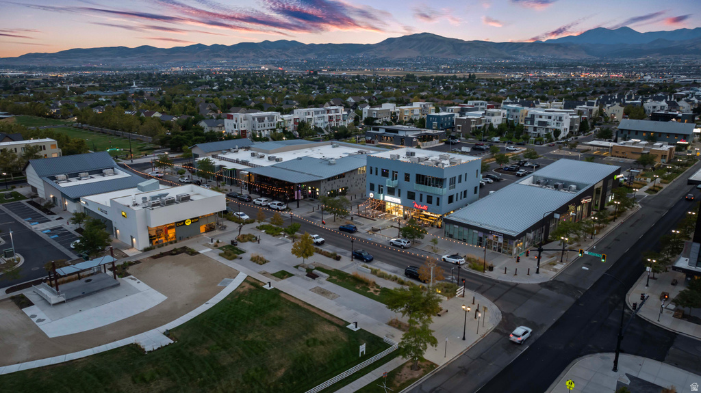 5199 W LAKE TERRACE AVE South Jordan, UT 84009