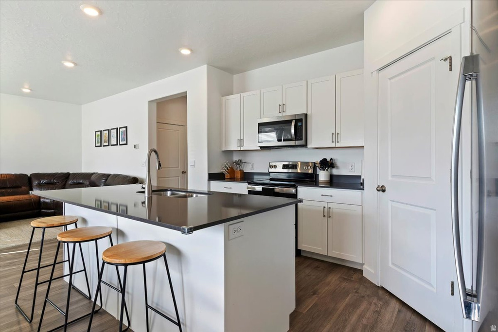 442 N COMMODORE LN Saratoga Springs, UT 84045