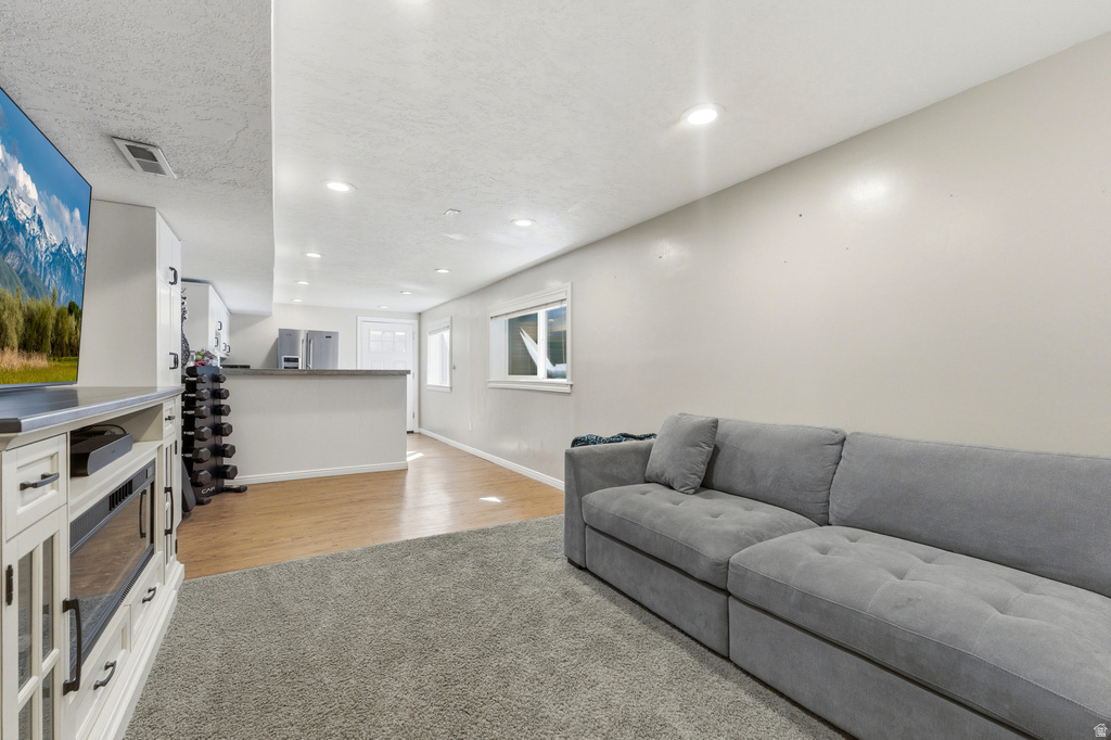 2539 W MASONS MILE DR Taylorsville, UT 84129