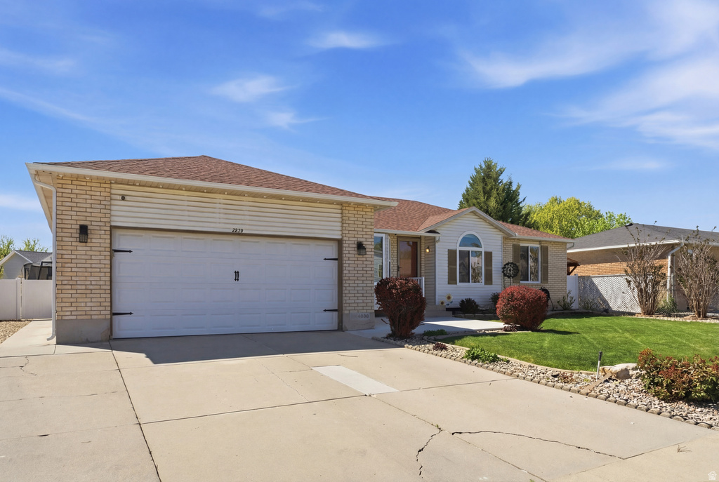 2539 W MASONS MILE DR Taylorsville, UT 84129