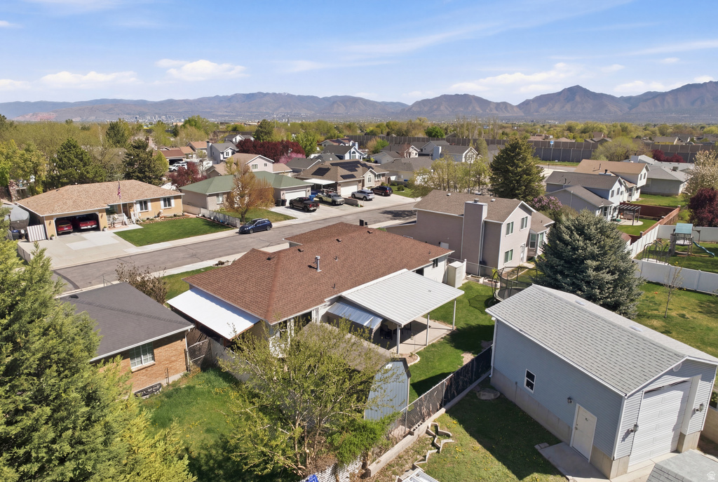 2539 W MASONS MILE DR Taylorsville, UT 84129