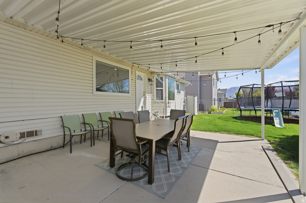 2539 W MASONS MILE DR Taylorsville, UT 84129