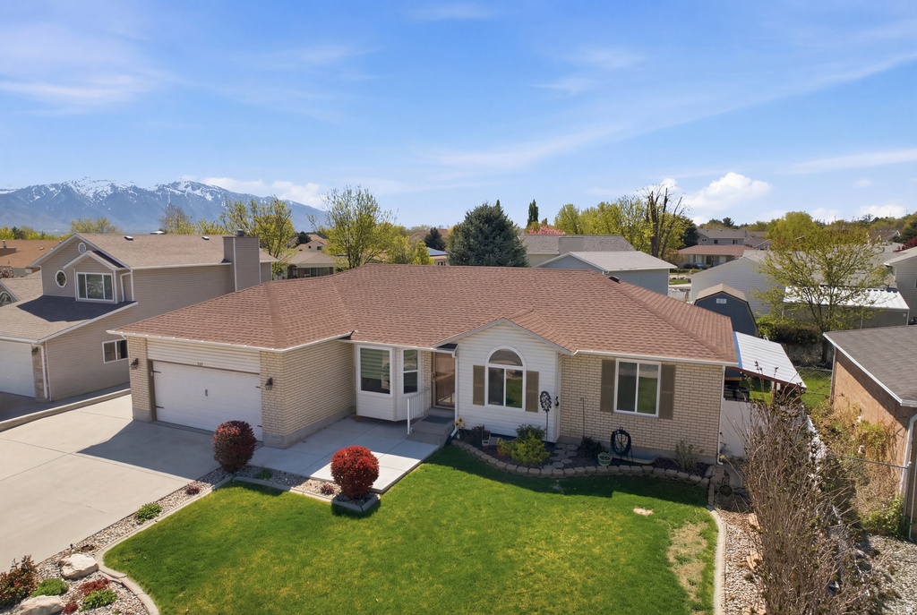 2539 W MASONS MILE DR Taylorsville, UT 84129