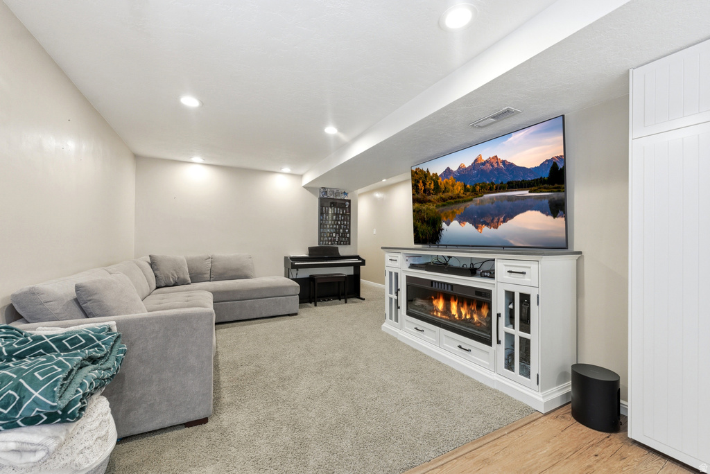 2539 W MASONS MILE DR Taylorsville, UT 84129