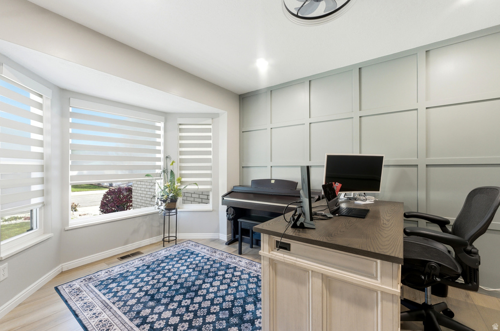 2539 W MASONS MILE DR Taylorsville, UT 84129