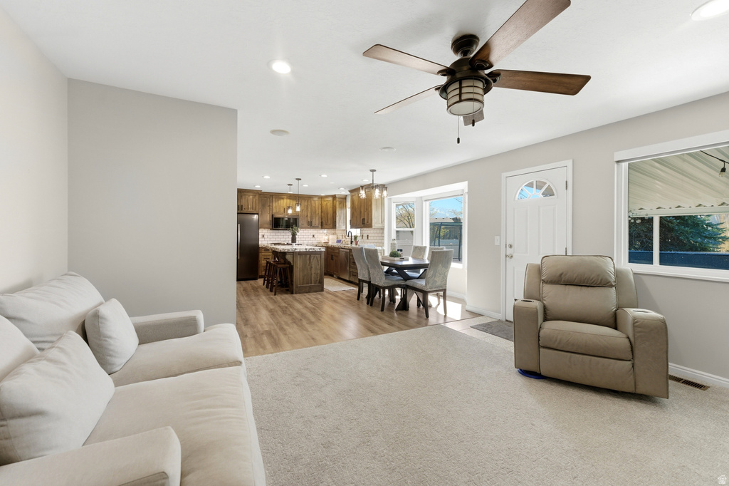 2539 W MASONS MILE DR Taylorsville, UT 84129