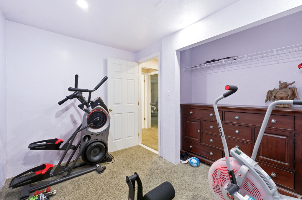 2539 W MASONS MILE DR Taylorsville, UT 84129