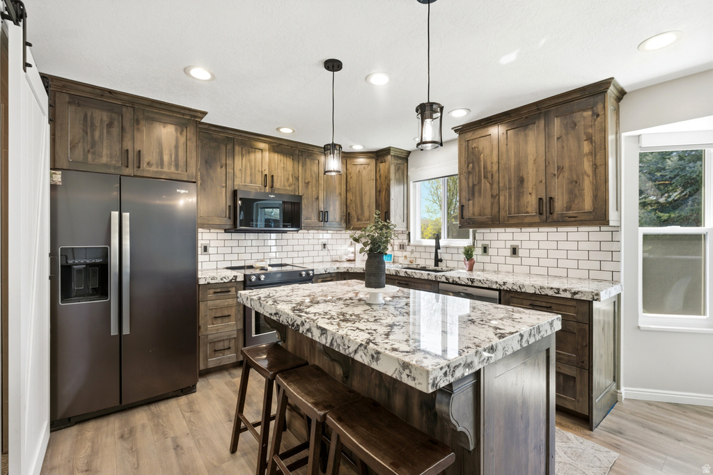 2539 W MASONS MILE DR Taylorsville, UT 84129