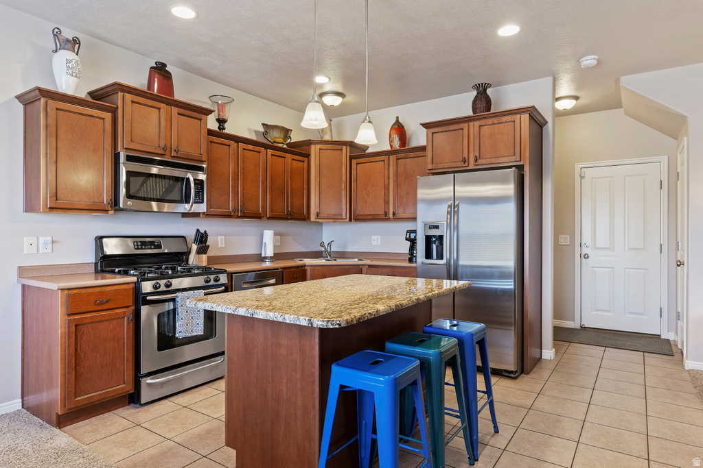 979 W WILLOW GREEN WAY Farmington, UT 84025