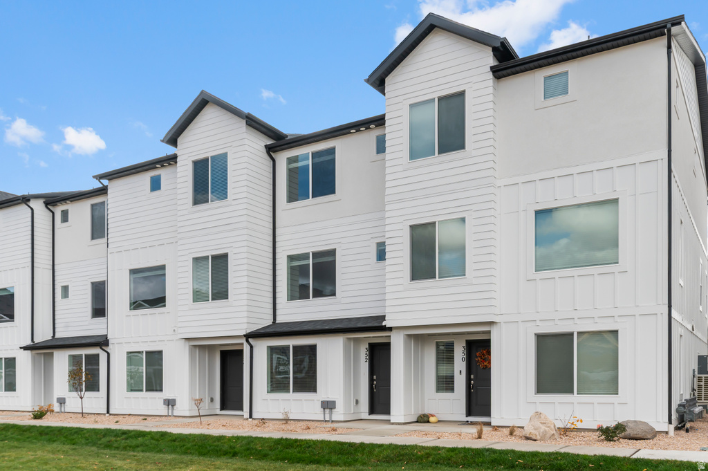 282 E 1275 N #103 Harrisville, UT 84404