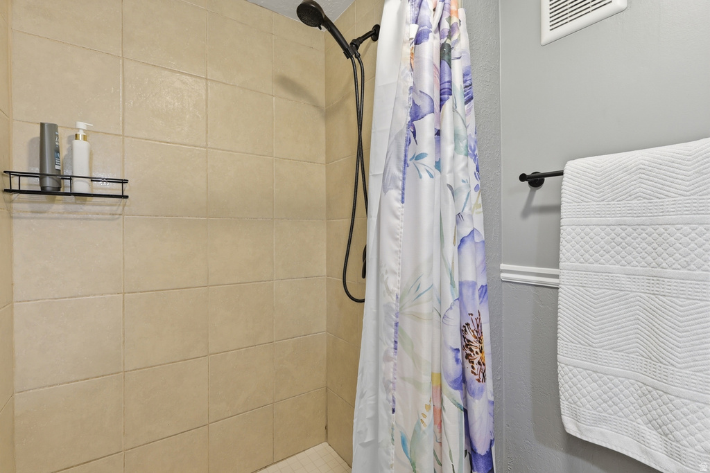 2470 N 450 W Harrisville, UT 84414