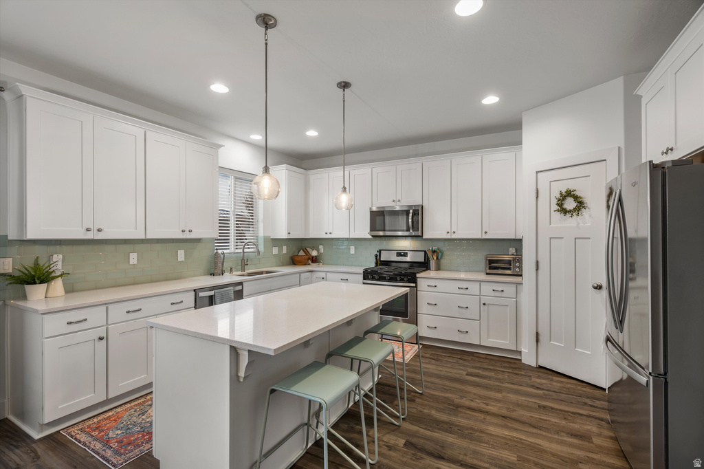 4206 GOOSEGRASS WAY Eagle Mountain, UT 84005