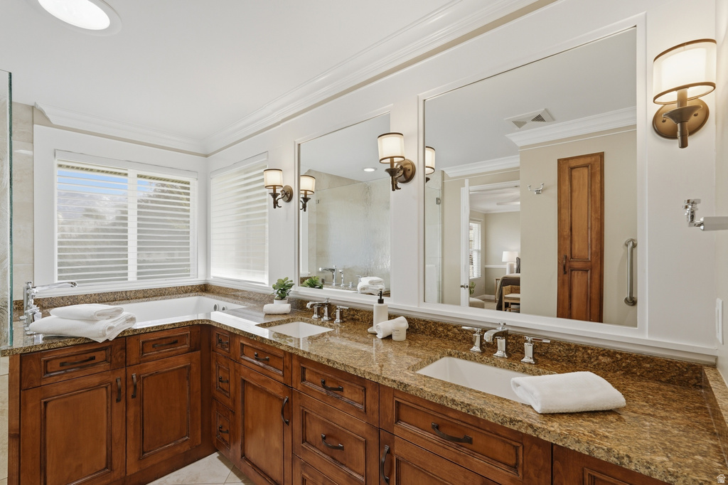 1893 E VISCOUNTI DR Sandy, UT 84093