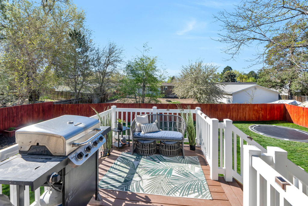 634 E PICO ST Sandy, UT 84070