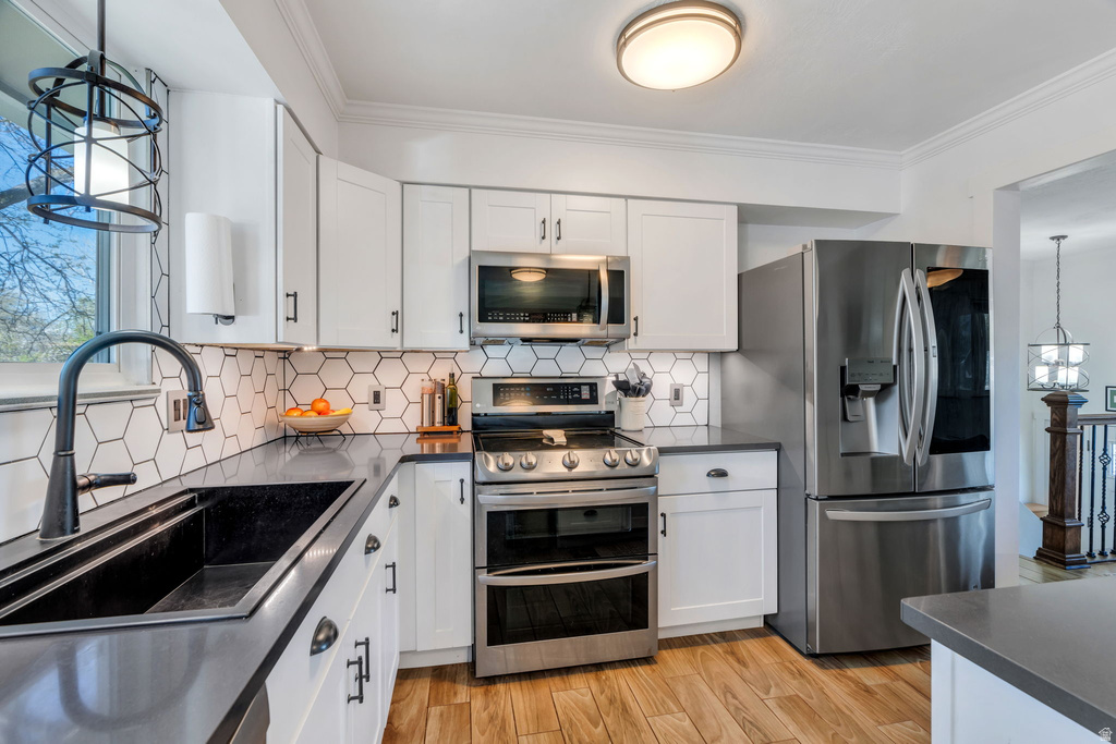 634 E PICO ST Sandy, UT 84070