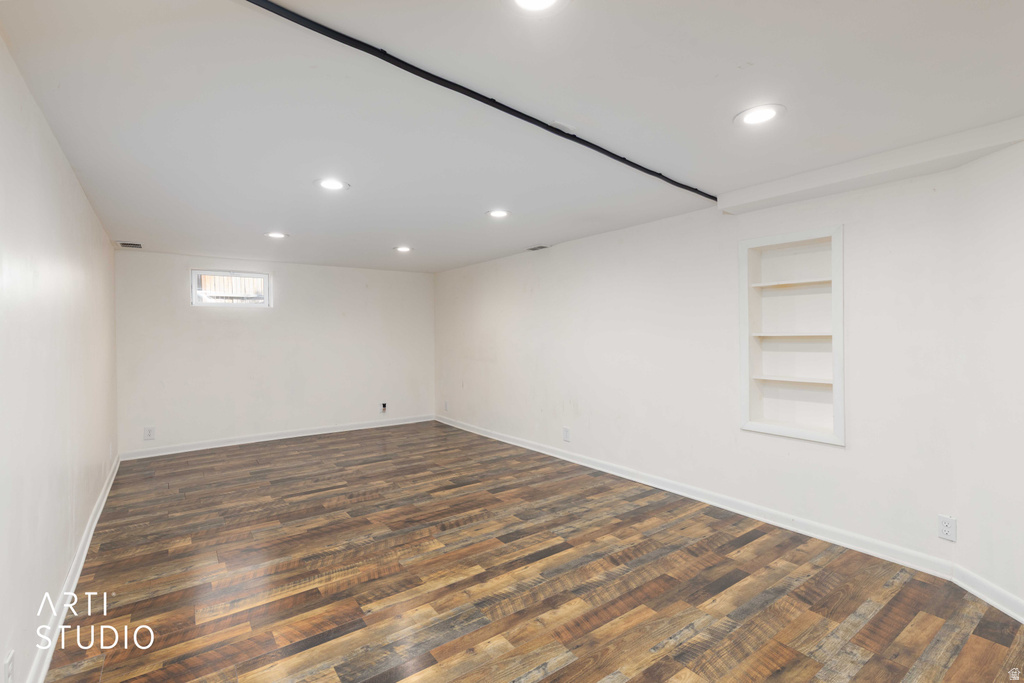 907 S TYLER AVE Ogden, UT 84404