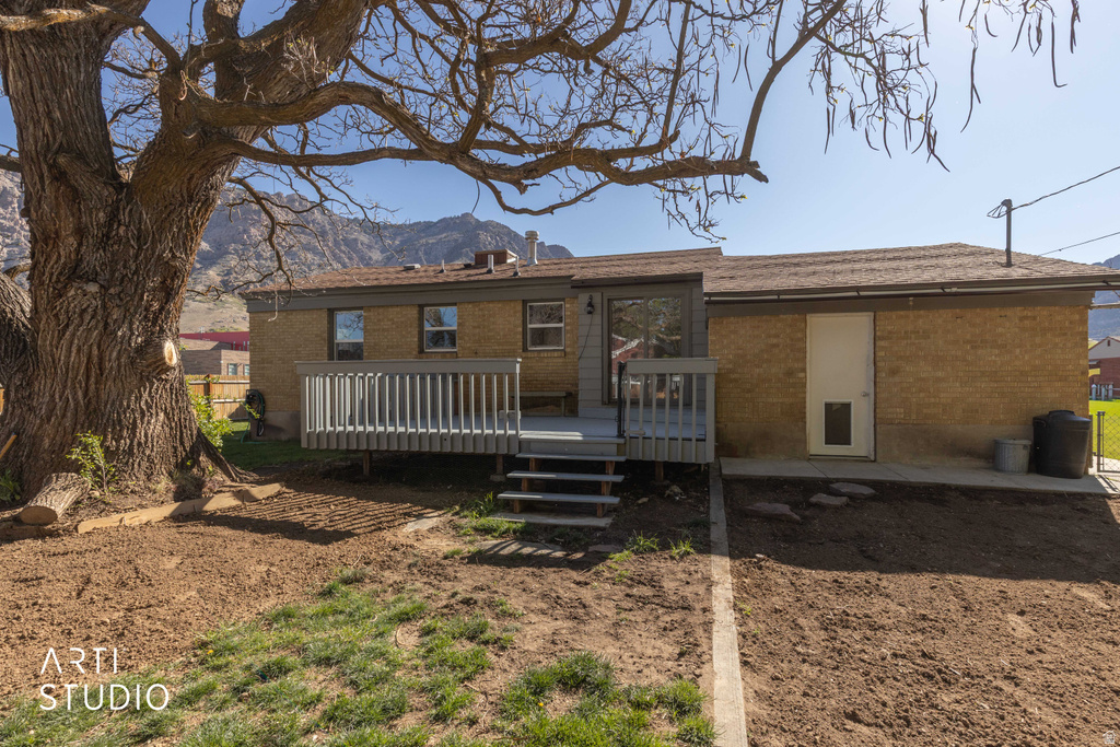 907 S TYLER AVE Ogden, UT 84404
