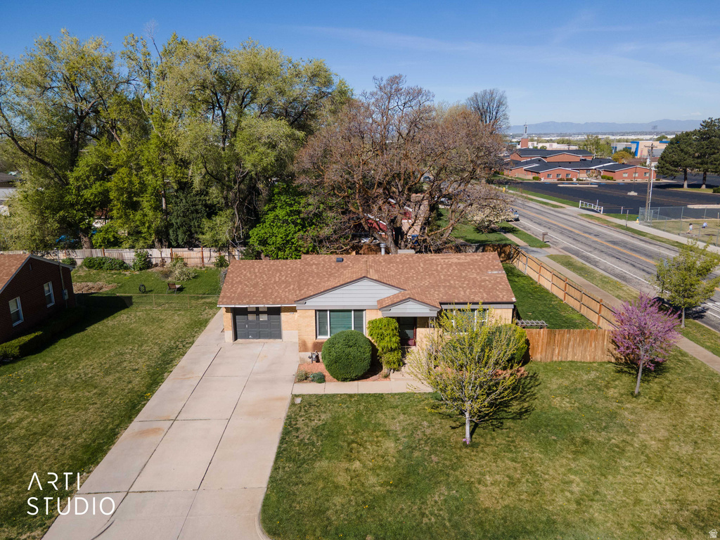 907 S TYLER AVE Ogden, UT 84404