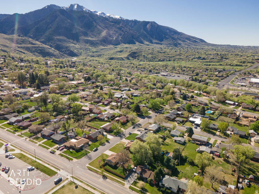 907 S TYLER AVE Ogden, UT 84404