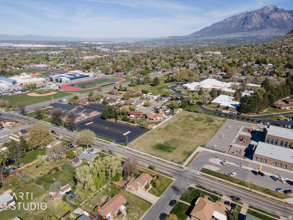 907 S TYLER AVE Ogden, UT 84404