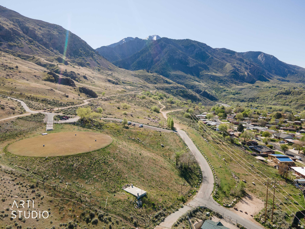 907 S TYLER AVE Ogden, UT 84404