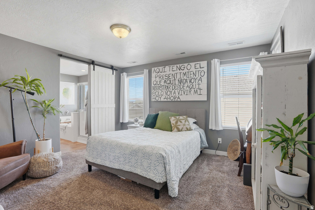 1049 W STONEHAVEN DR North Salt Lake, UT 84054