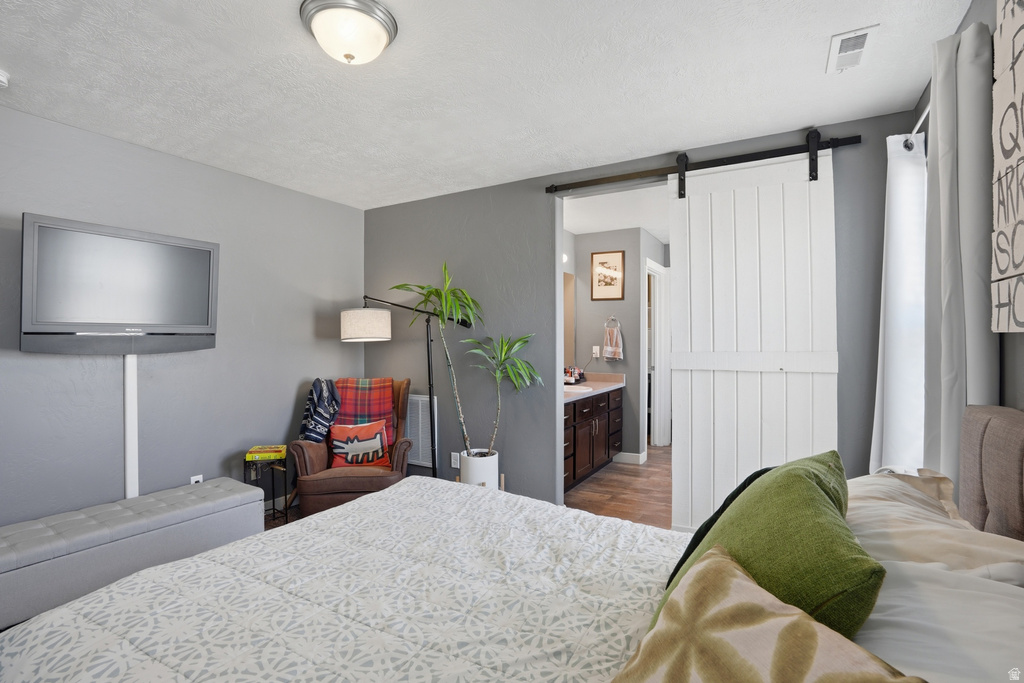 1049 W STONEHAVEN DR North Salt Lake, UT 84054