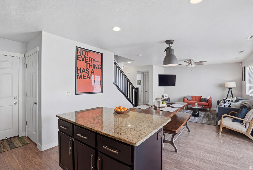 1049 W STONEHAVEN DR North Salt Lake, UT 84054