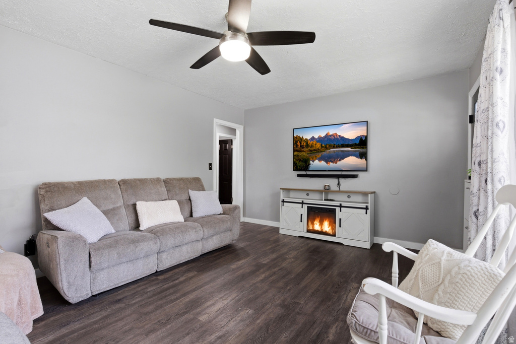 593 E 38TH ST South Ogden, UT 84403