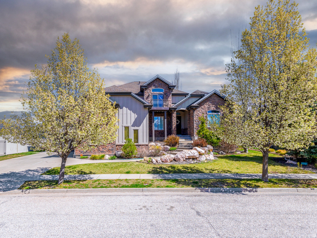 5830 N BELMONT DR. Mountain Green, UT 84050