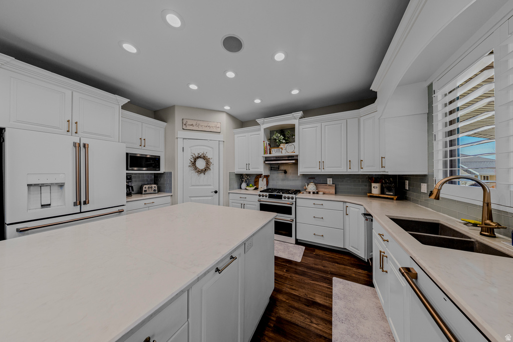 5830 N BELMONT DR. Mountain Green, UT 84050