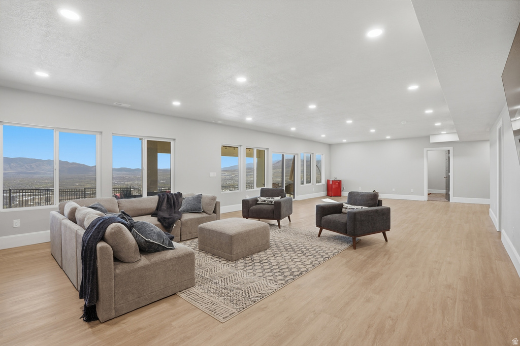 4197 N AUTUMN WOOD CIR Lehi, UT 84048