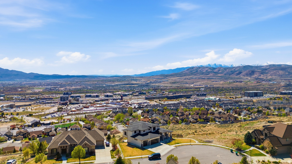 4197 N AUTUMN WOOD CIR Lehi, UT 84048